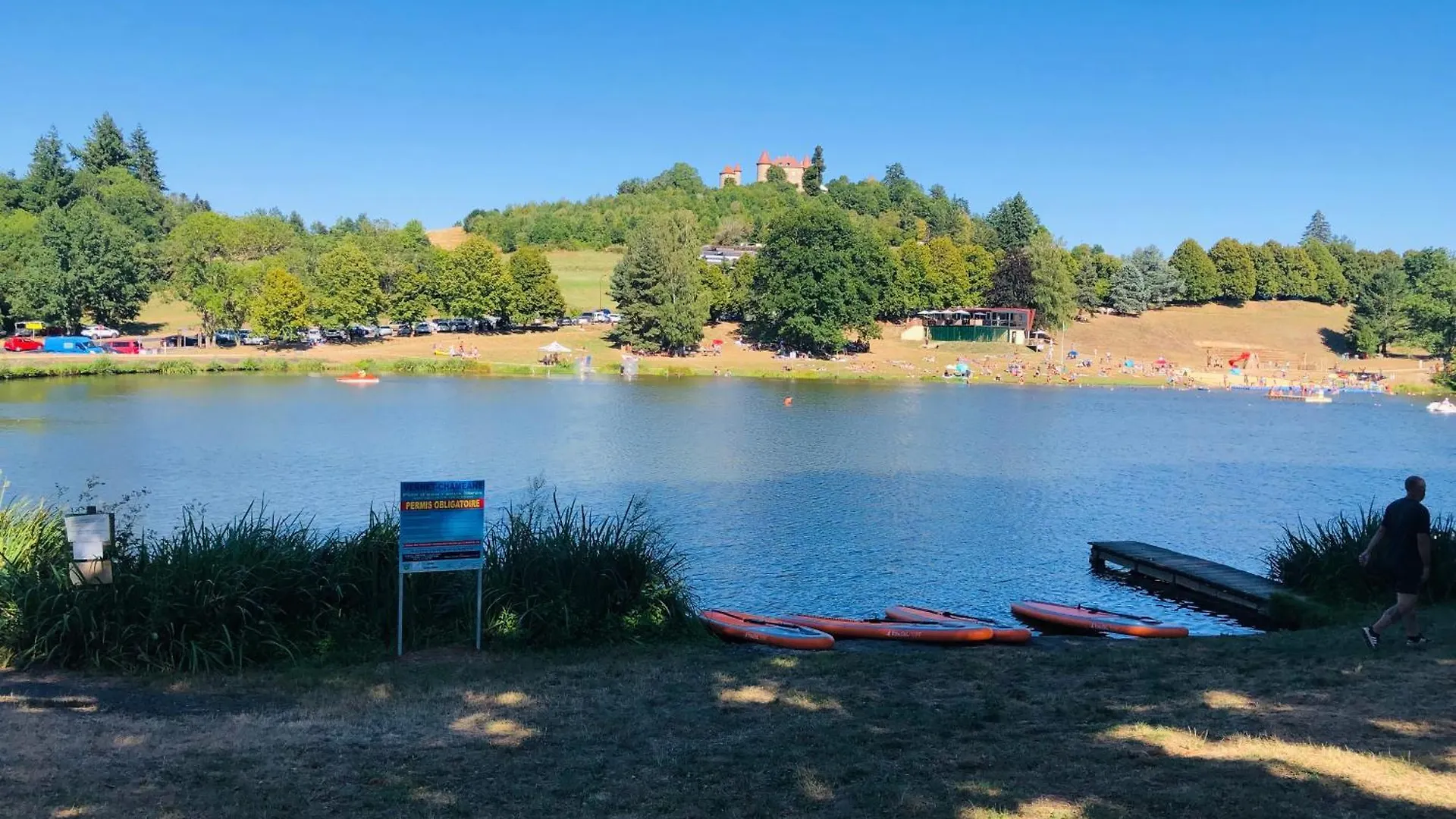 Gite Au Bord Du Lac Le Vernet-Chameane 0*,  France